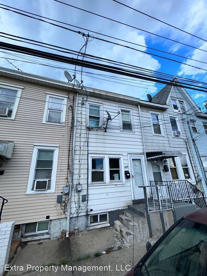 318 Jersey St - Photo 2 of 9