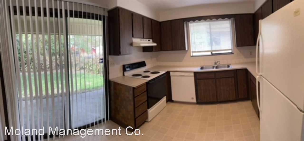 221-23 N. Sunderland Rd. - Photo 3 of 10