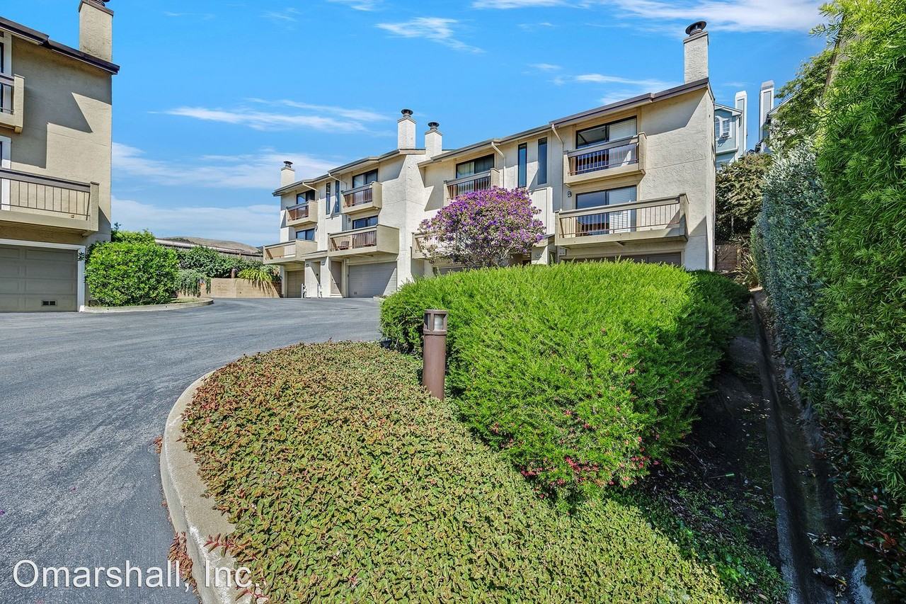 600 Stonegate Dr #20 - Photo 3 of 31