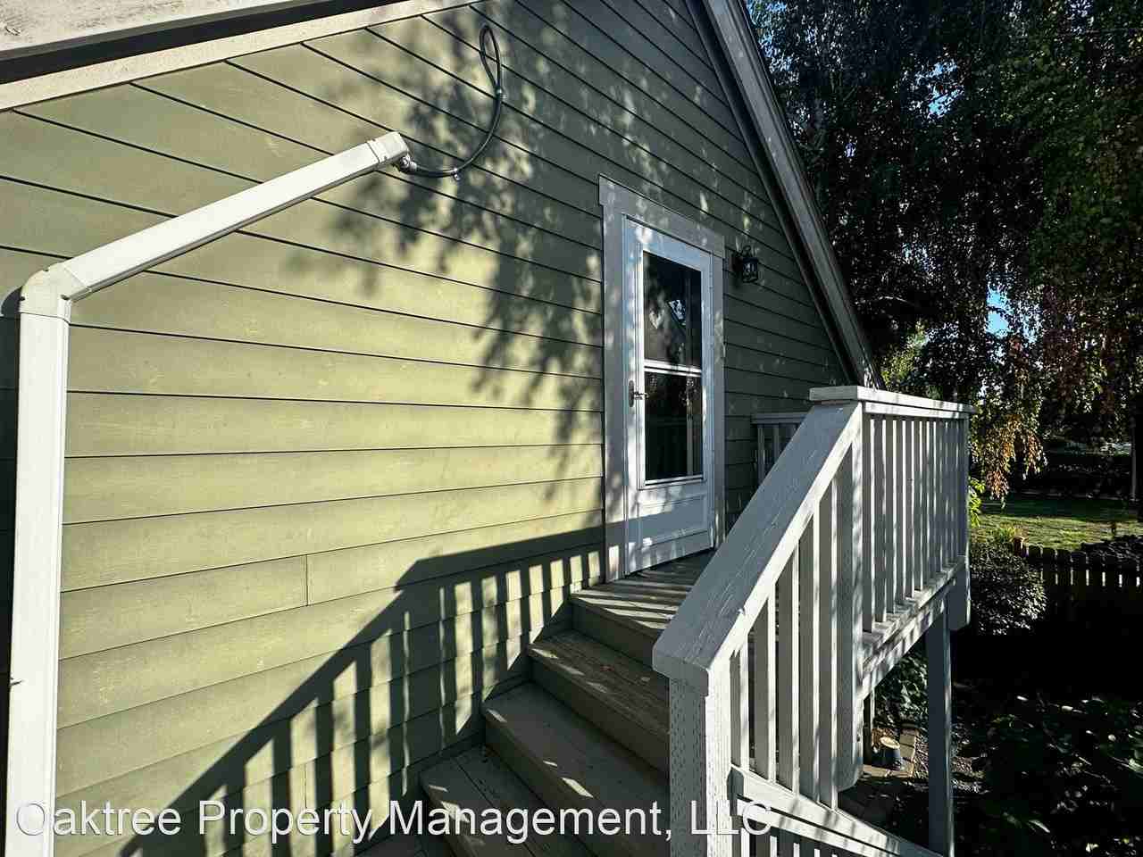 566 Edwards Rd S #B - Photo 2 of 15