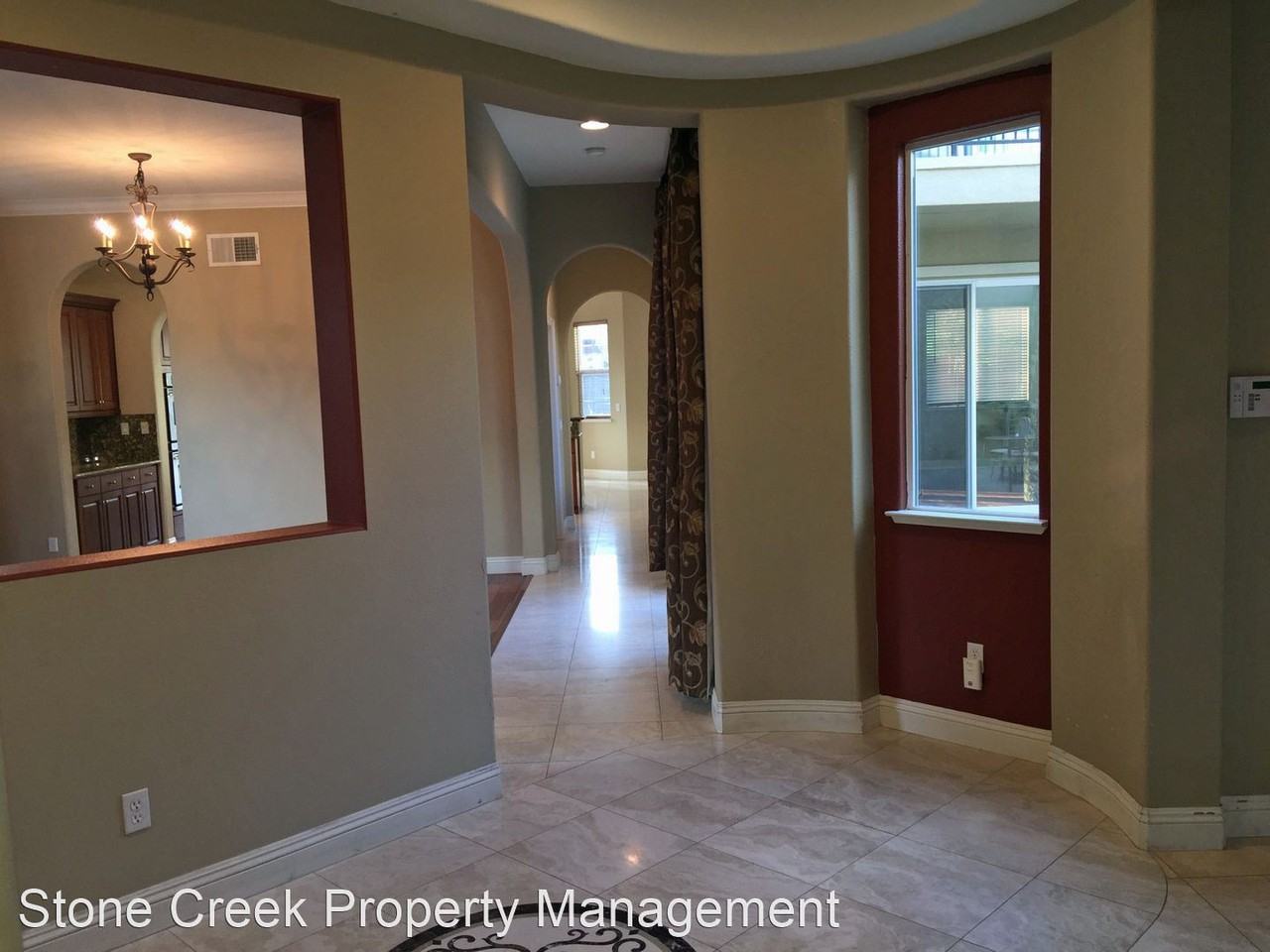 11828 Pyxis Cir - Photo 2 of 16