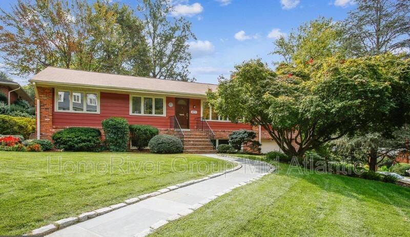 4126 N Randolph St - Photo 3 of 38