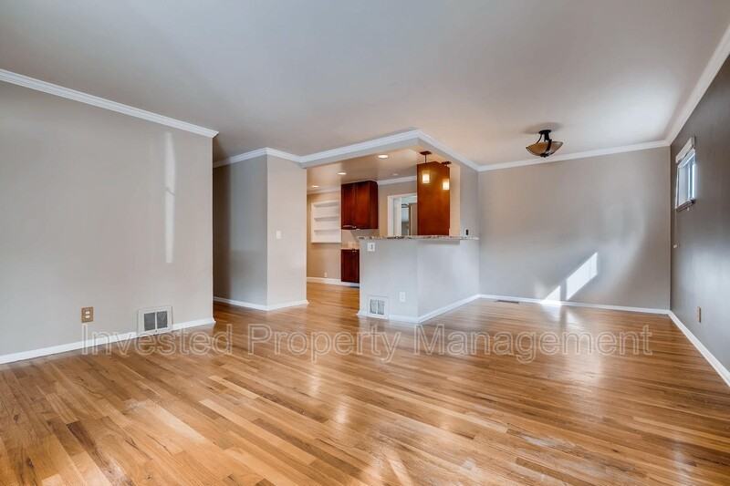 1876 S Dahlia St - Photo 5 of 28