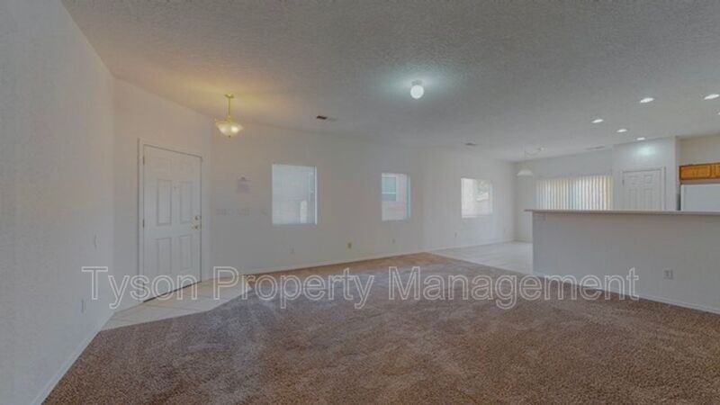 1105 Makian Pl Nw - Photo 4 of 21