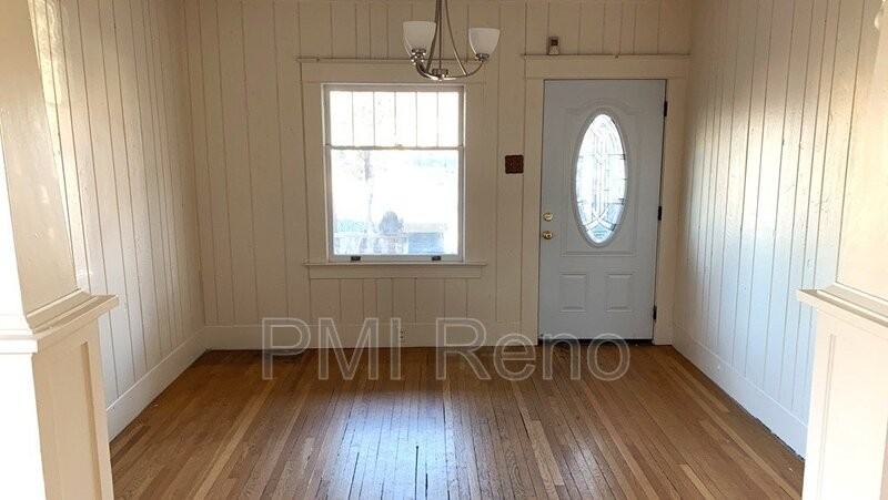 119 Winter St - Photo 2 of 11