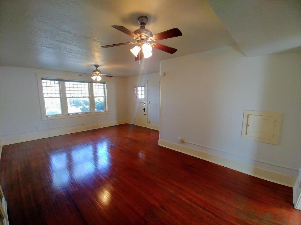 224 Arno St Se #224-1-2 - Photo 3 of 18