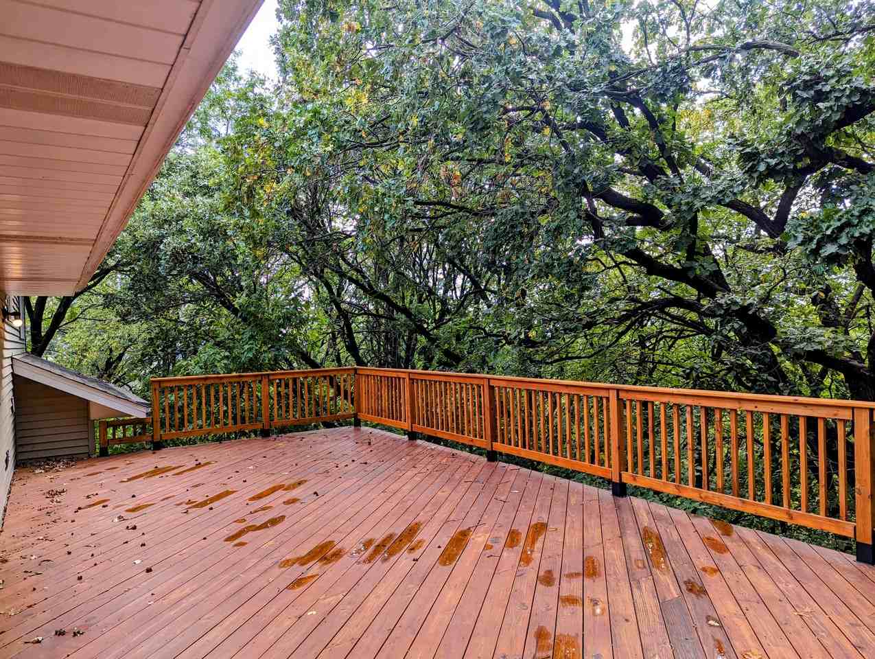 2184 Bonnie Ln - Photo 2 of 22