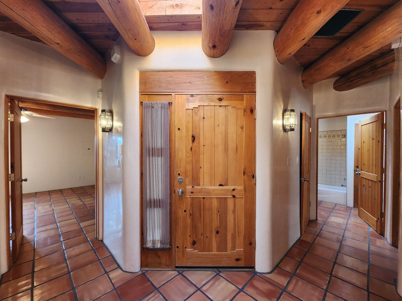 485 Rio Grande Ave #B - Photo 3 of 14