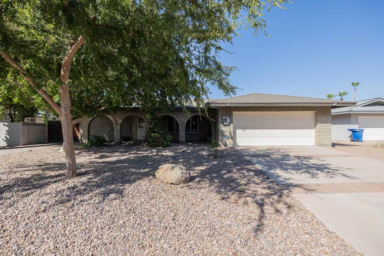 2308 E Loyola Dr - Photo 2 of 32