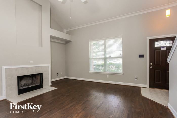 2874 Misty Bay Dr - Photo 2 of 15