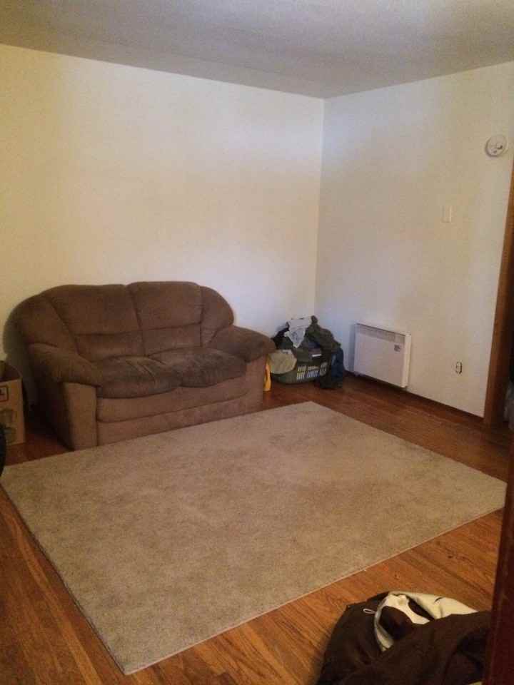 213 James Street South - Photo 2 of 5