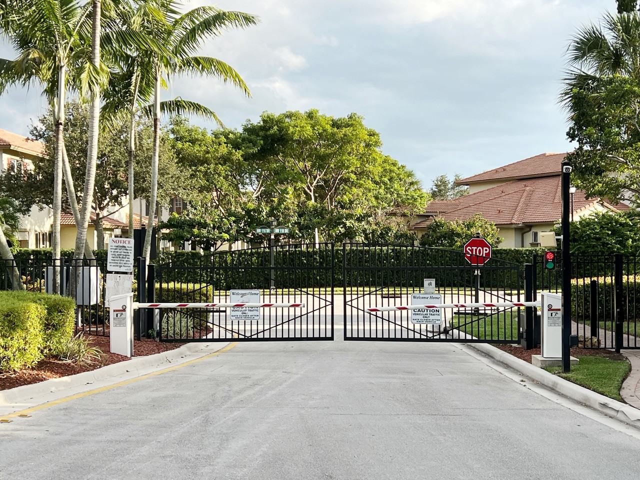 NW 117th Dr & NW 116th Dr - Photo 2 of 33