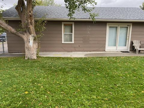 1005 N Jackson St - Photo 3 of 9
