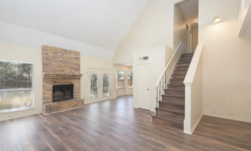 11615 Rousseau St - Photo 2 of 11