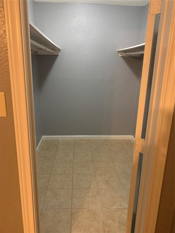 6315 W Gulf Bank Rd #B - Photo 2 of 5