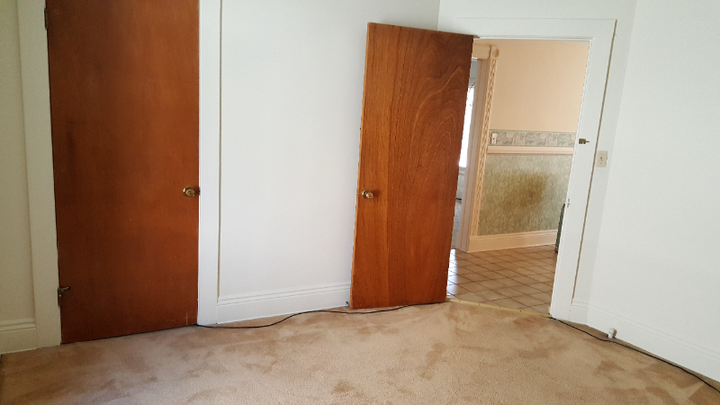 314 W 21st St #2ndFL - Photo 6 of 10