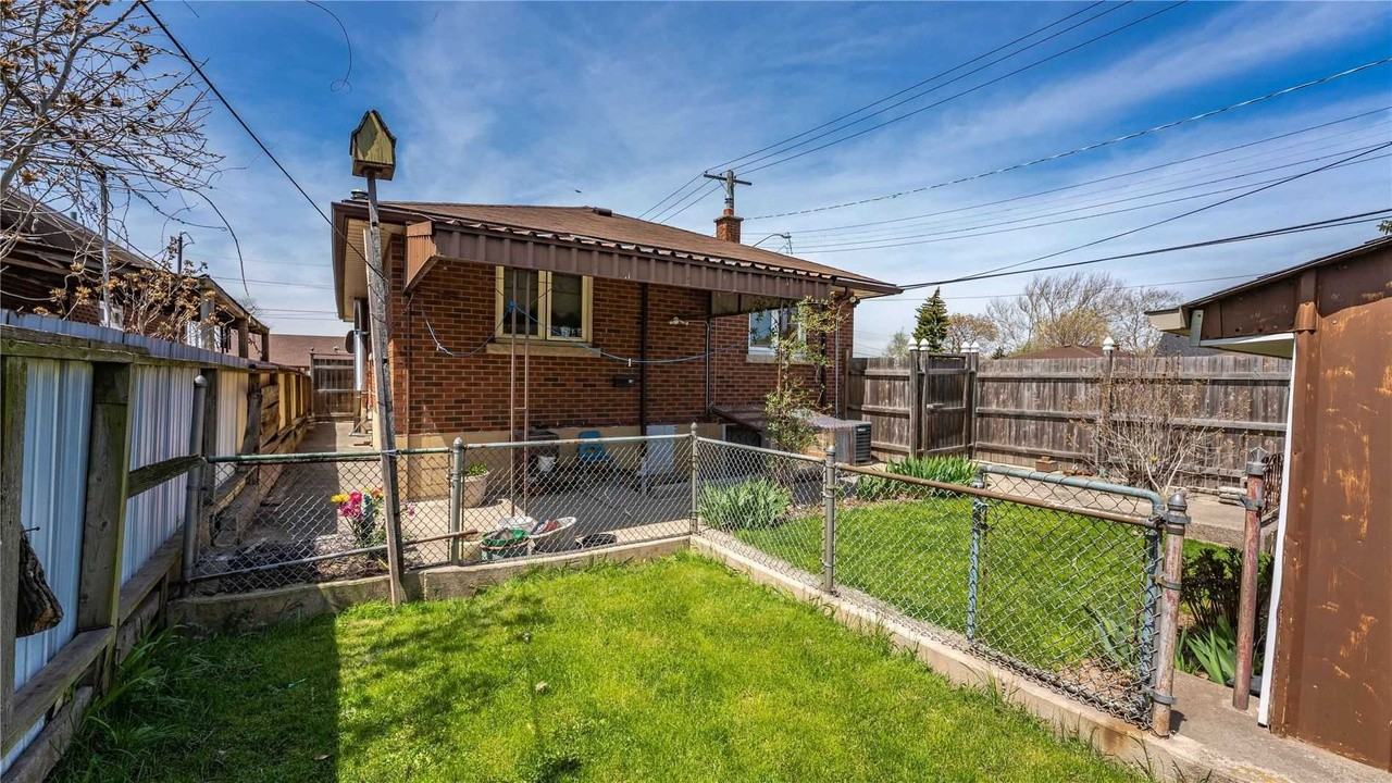 Glennie - Photo 3 of 4