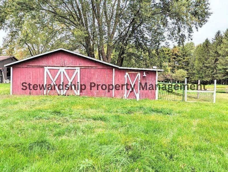 2299 W Smithville Western Rd - Photo 2 of 15