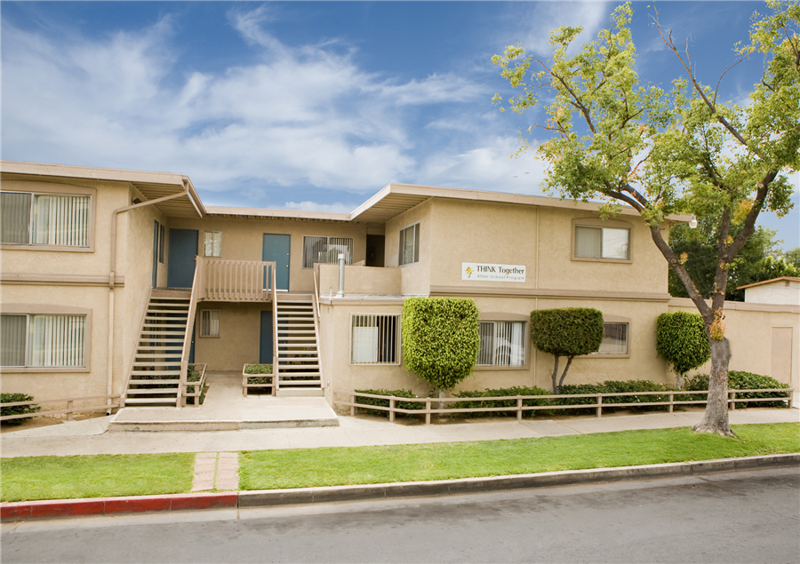 977 N. Highland St. - Photo 2 of 19