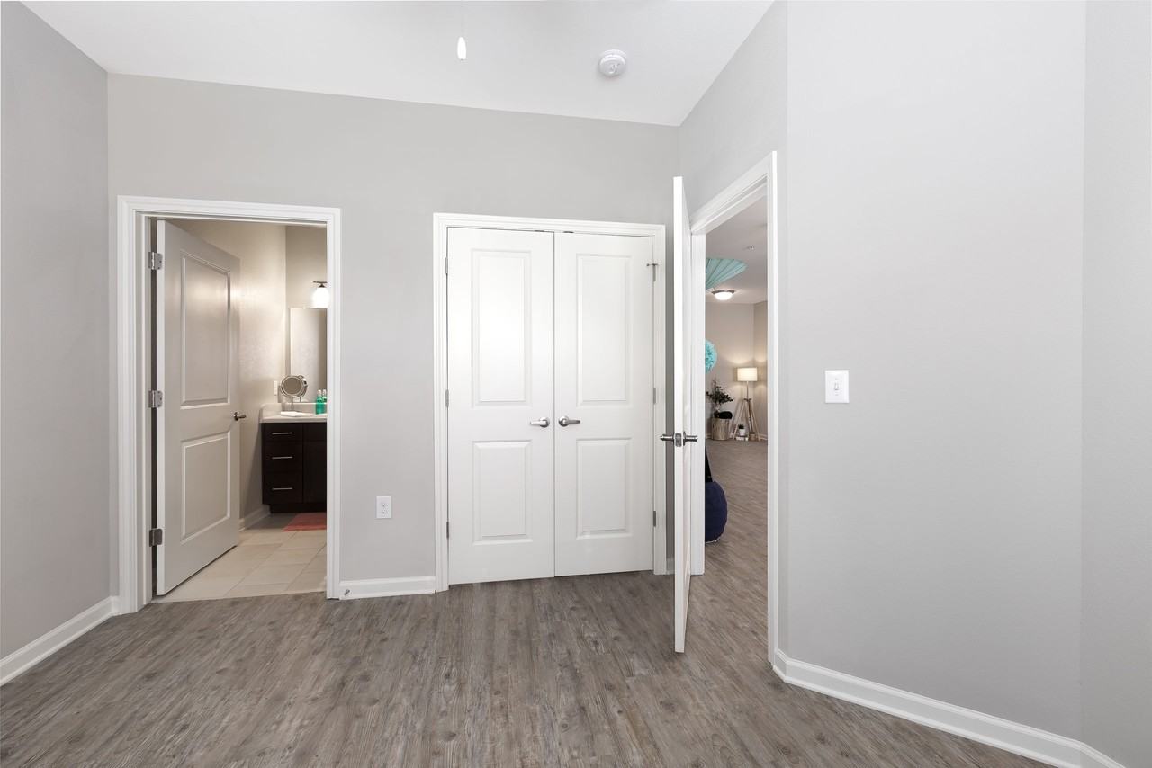 Jeffersons Landing - Photo 4 of 12