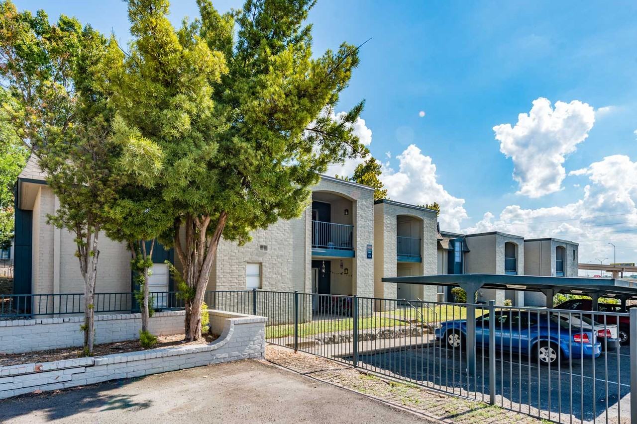Amber Hill Apartments - Photo 3 of 21