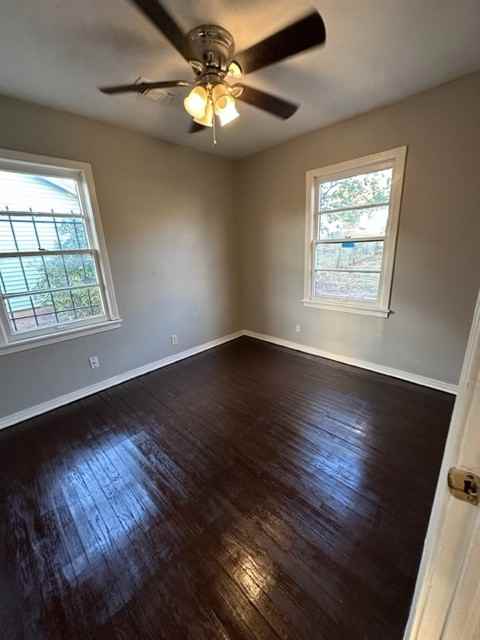 2213 Hickory St #1 - Photo 4 of 8