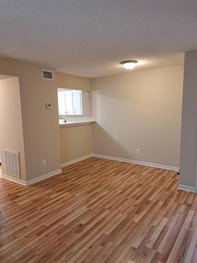 880 Deer Wood Ln #880 - Photo 3 of 12