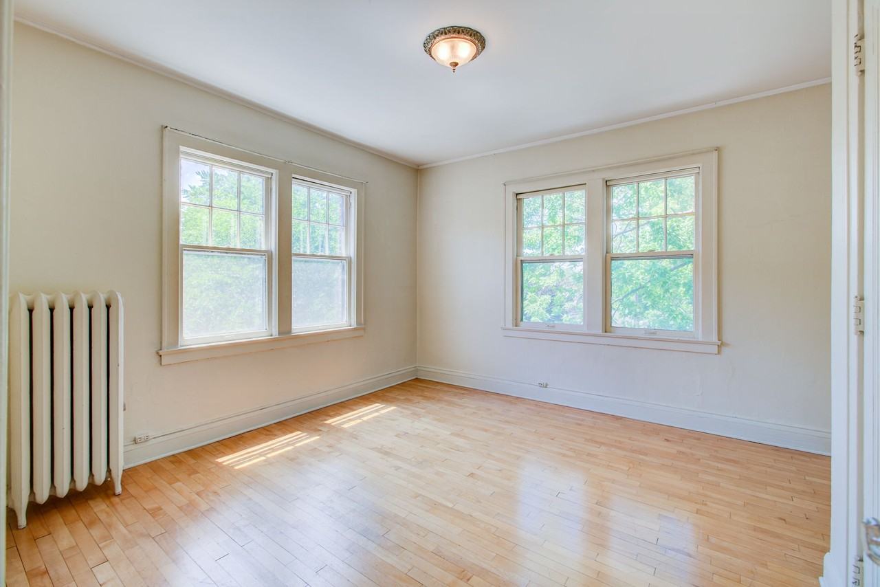 2062 Marshall AvenueApt 31 #31 - Photo 6 of 13