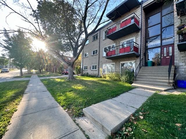 232 Louisa Street #5A