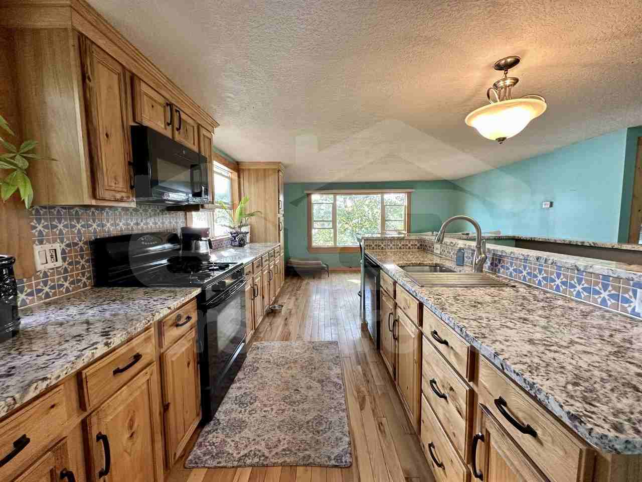 4963 Crofoot Ave Nw - Photo 3 of 10
