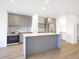 featured image of 2525 Av Du Havre-Des-îles