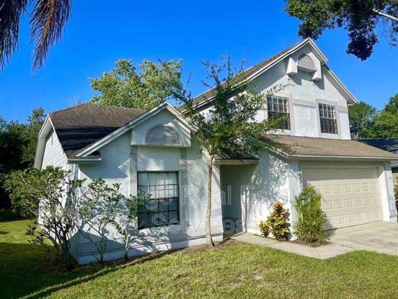 10821 Kenbrook Drive - Photo 3 of 24