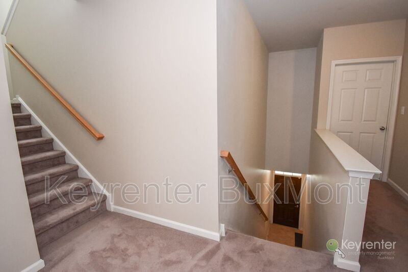 186 Bradbury Dr - Photo 3 of 26