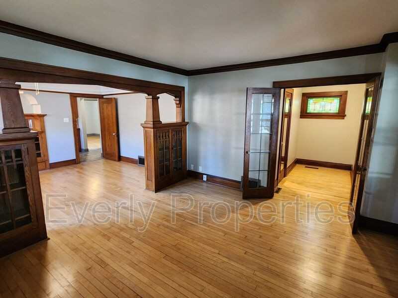 3745 E Somers Ave - Photo 3 of 14