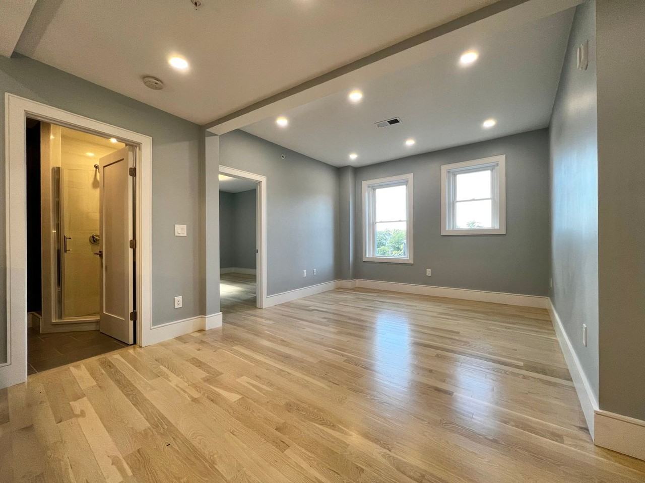 9 University Rd - Photo 7 of 21