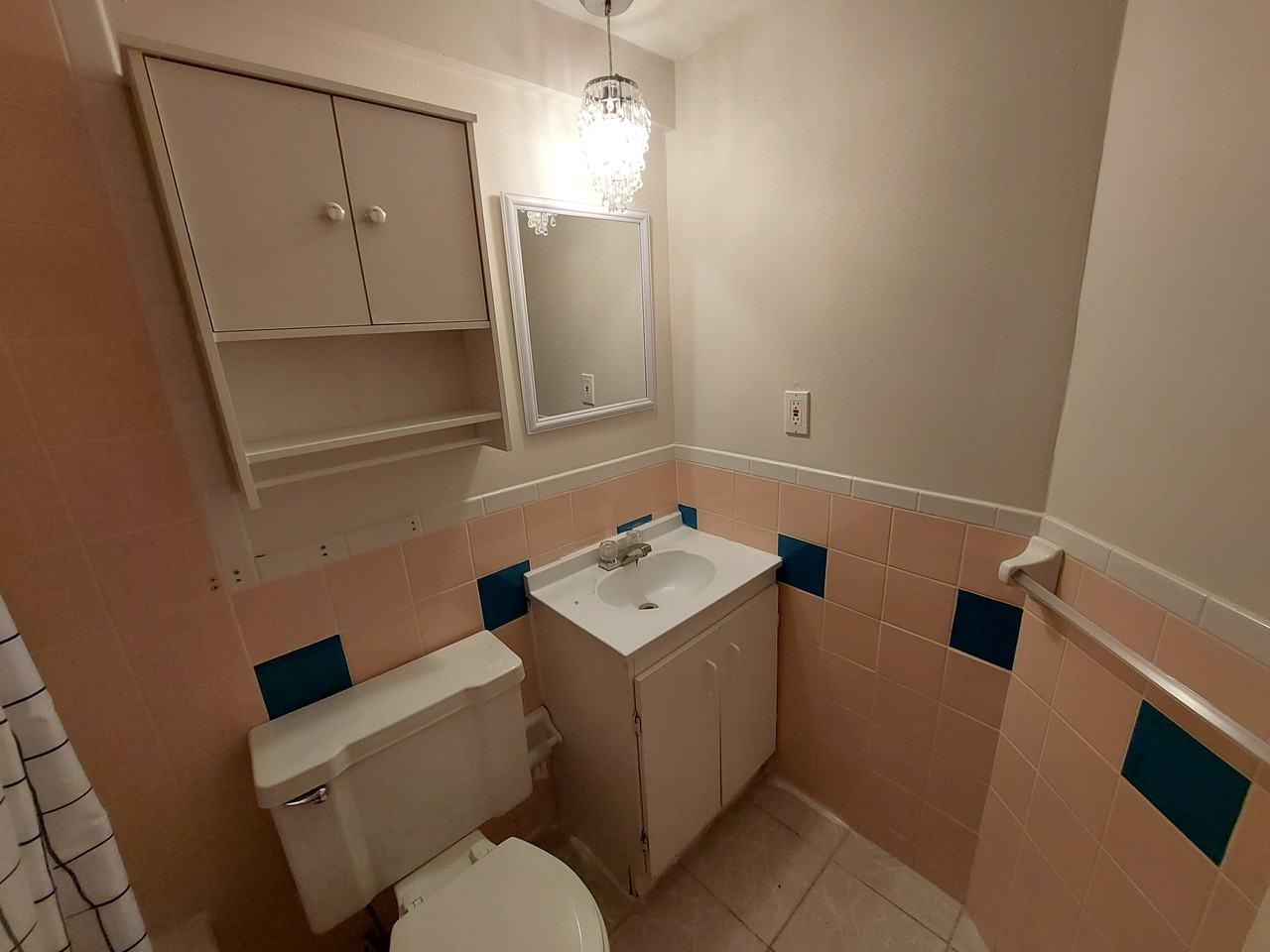 273 Hiawatha Road - Photo 4 of 18