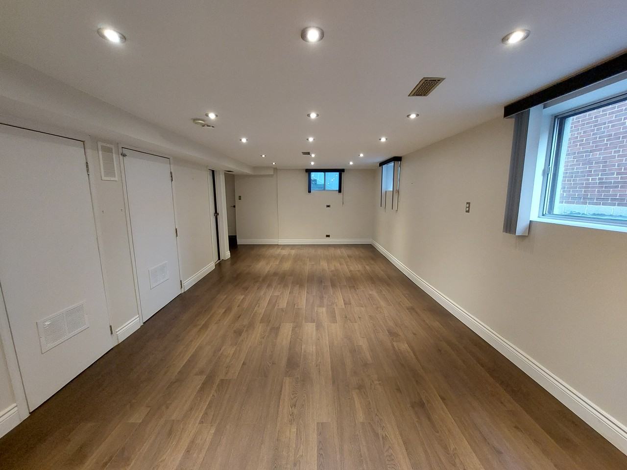 273 Hiawatha Road - Photo 5 of 18