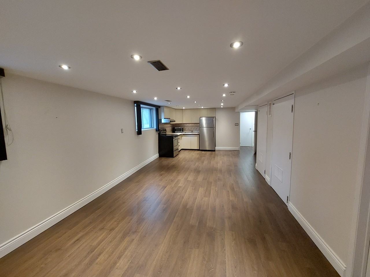 273 Hiawatha Road - Photo 6 of 18