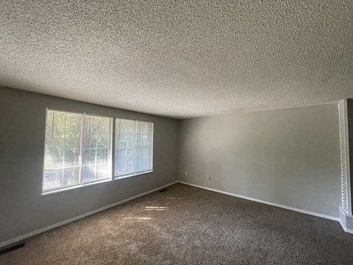 2874 Baywood Dr - Photo 2 of 21