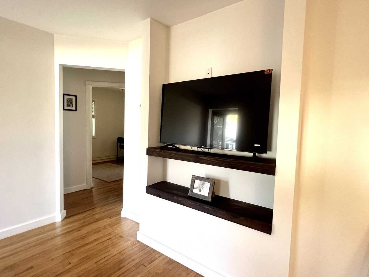 511 Summit St #NA - Photo 3 of 17