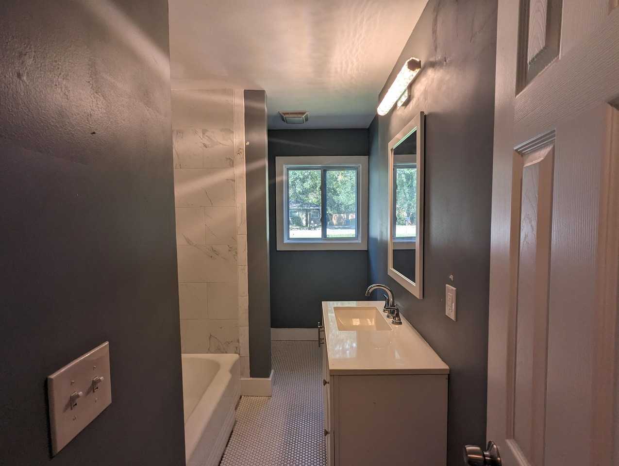 2889 Delray Dr Nw #1 - Photo 5 of 10