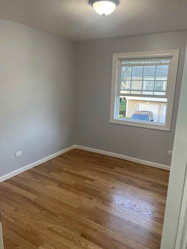 642 Gray Ct #0 - Photo 5 of 12