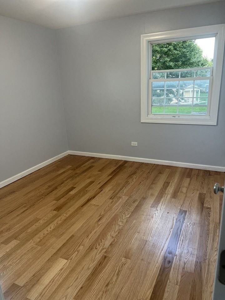 642 Gray Ct #0 - Photo 7 of 12