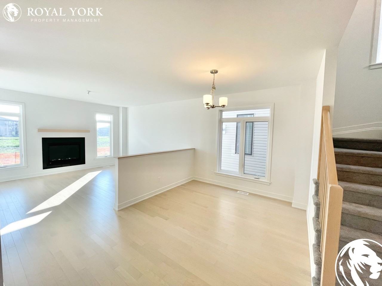 931 Embankment St - Photo 2 of 50