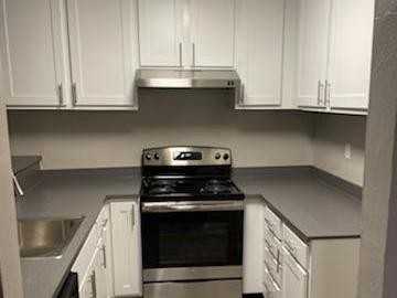 235 Camelback Rd - Photo 5 of 6