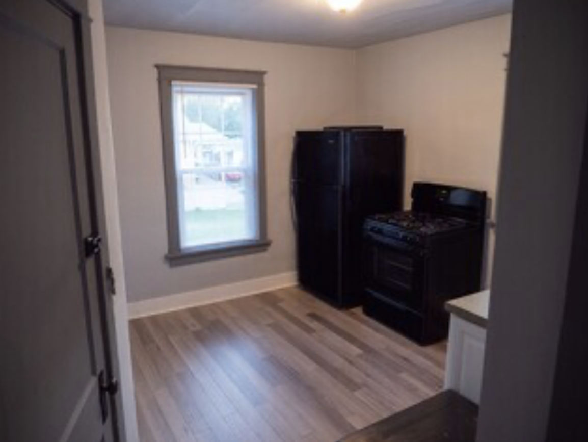 7818 Weil Avenue #A - Photo 4 of 14