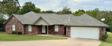 featured image of 1222 North Moccasin Street