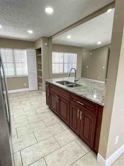 659 Gazelle Dr - Photo 6 of 36