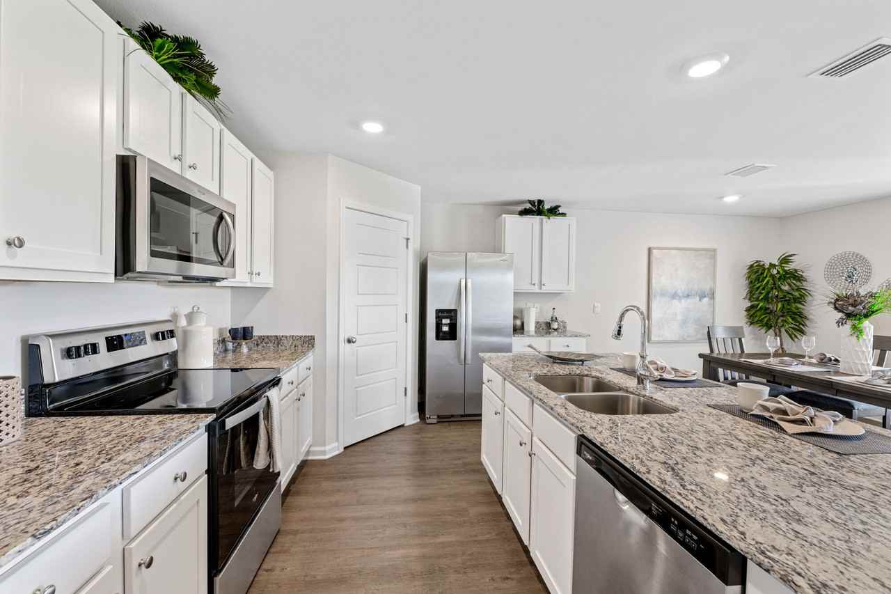 26 Haley Dr - Photo 6 of 23