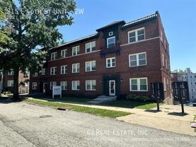 215 E 46th St #2W - Photo 1 of 1